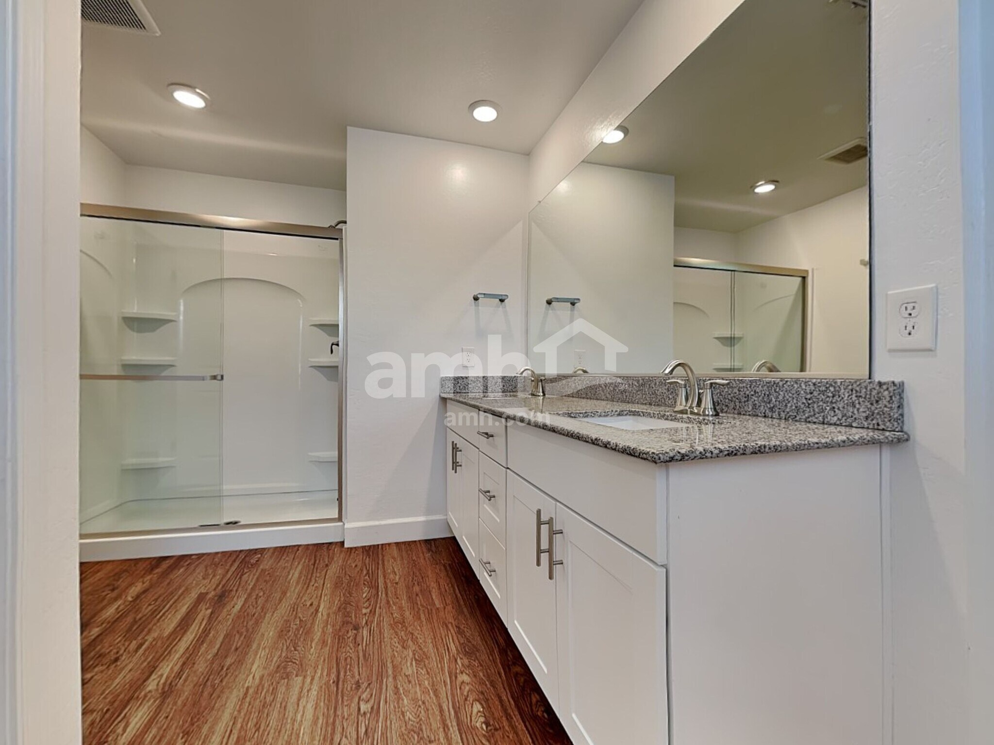 Building Photo - 681 West Bosal Dr