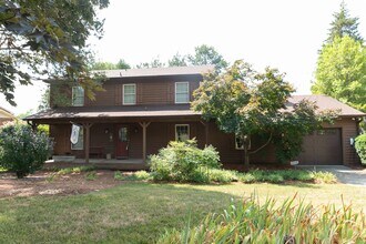 Building Photo - 5517 Robinridge Rd