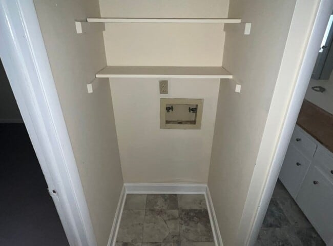 Building Photo - 2723 Glenn Hills Ct