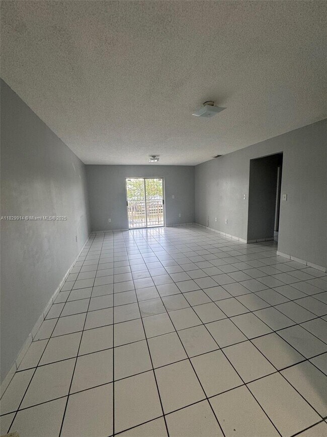 Building Photo - 7965 W 30th Ct