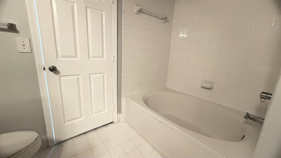 Building Photo - 11661 W Atlantic Blvd