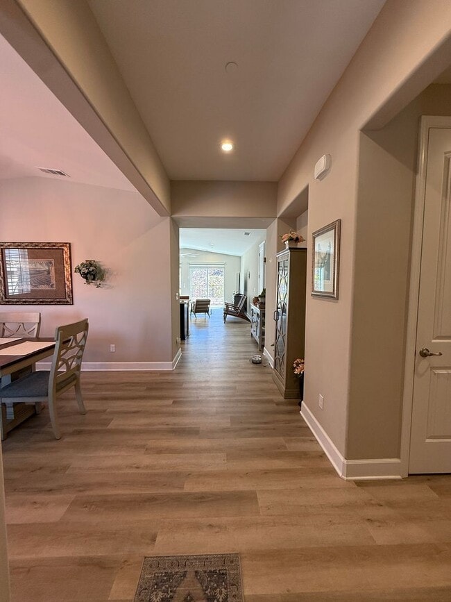 Building Photo - Beautiful Newer Meadows at Rice Ranch Sing...