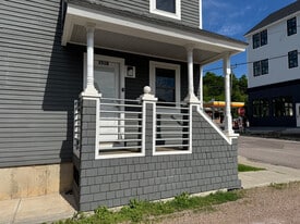 Building Photo - 251 Main St