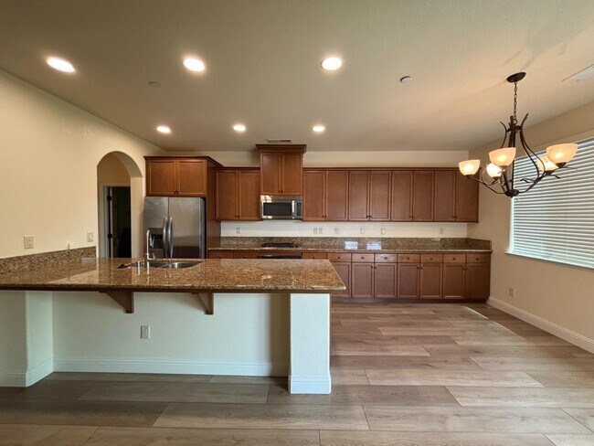 Building Photo - 2481 S Via Versilia Dr