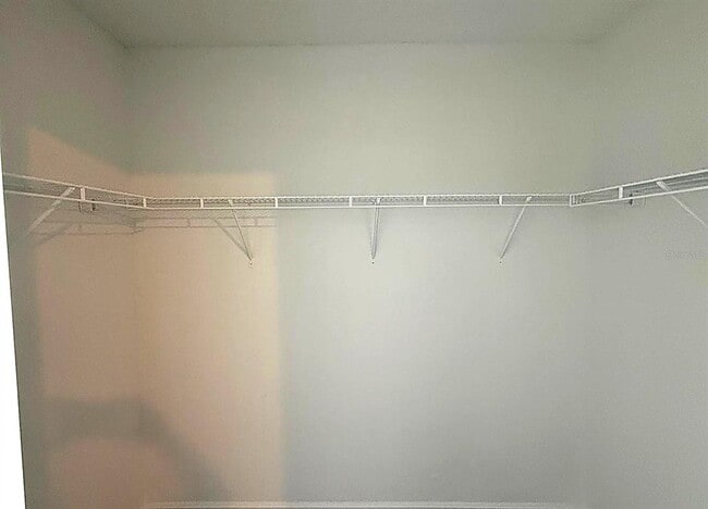 Building Photo - 2709 Sunbury St