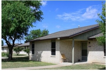 Building Photo - Meadow Park Village Apartments