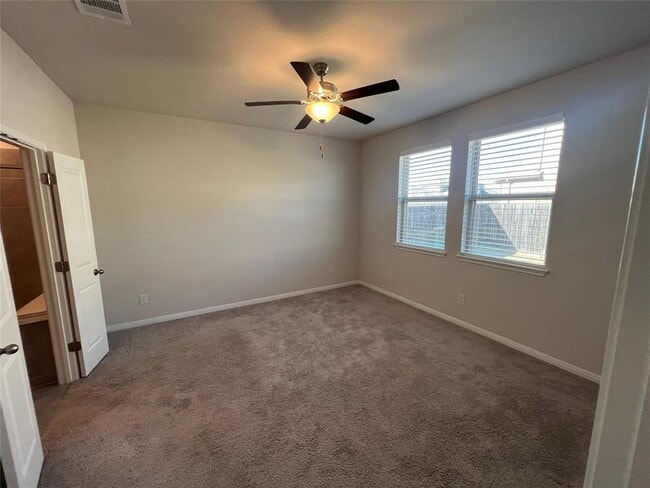 Building Photo - 6810 Pleasanton Pkwy