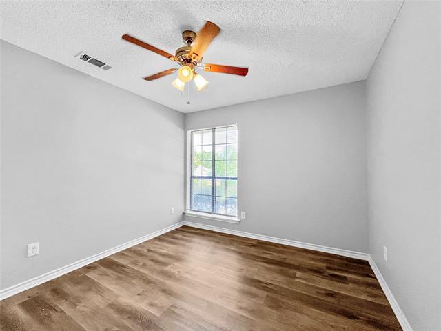 Building Photo - 700 Dartbrook Dr