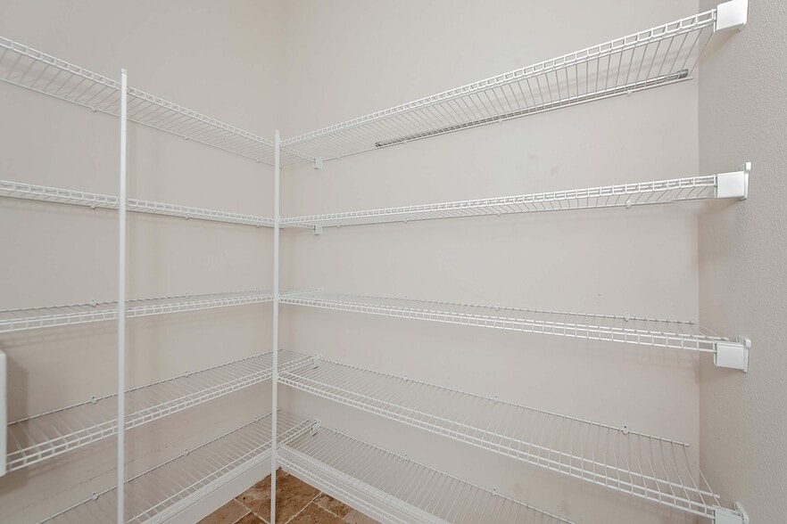 Building Photo - 3211 Solitude Ct