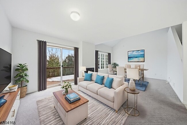 Building Photo - 4 Deer Hill Ct