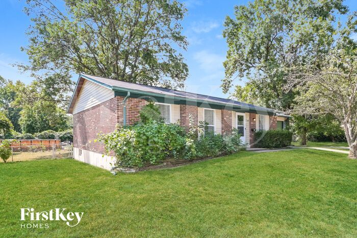 Building Photo - 2288 Kingsford Dr