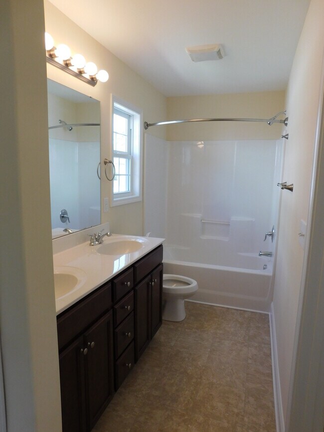 Building Photo - 300 Churchill Court  - Derby Park Subdivision