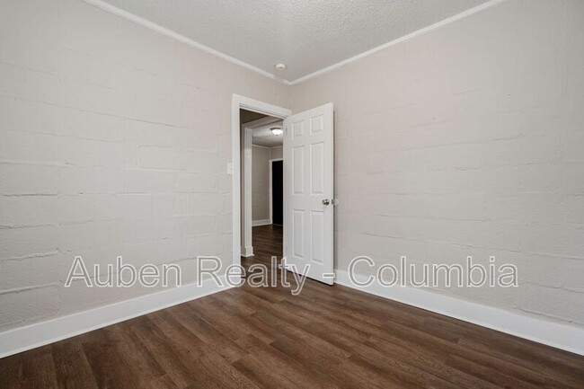 Building Photo - 1220 Gregg St