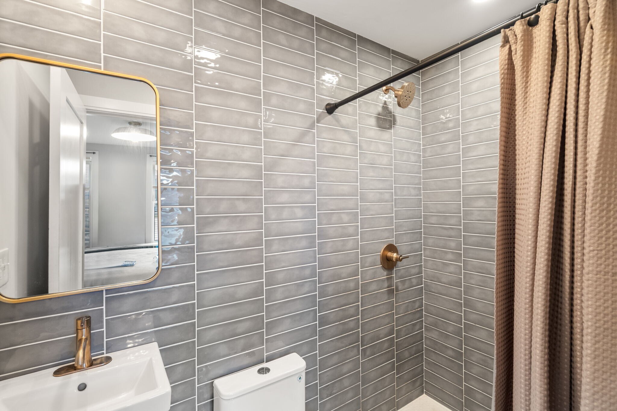 Building Photo - 12 Lamson Ct