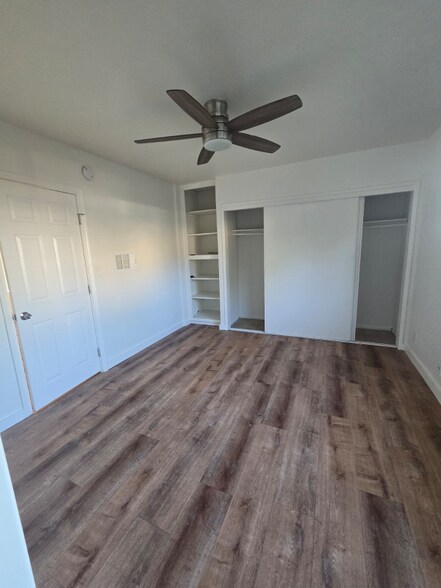 Building Photo - 11820 Hart St