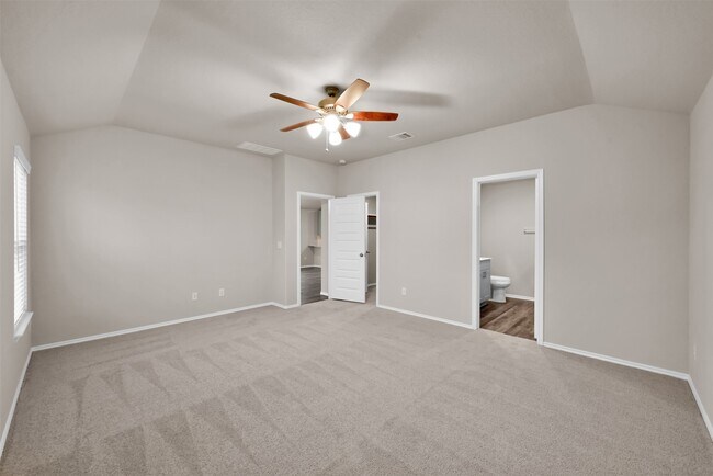 Building Photo - 257 Gallant Front Trl