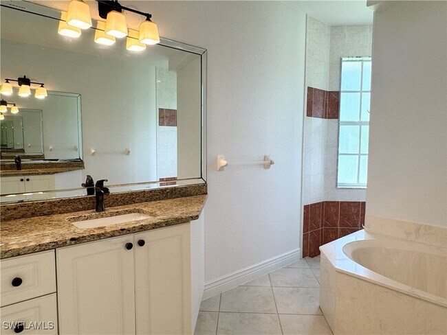 Building Photo - 5071 Coral Wood Dr