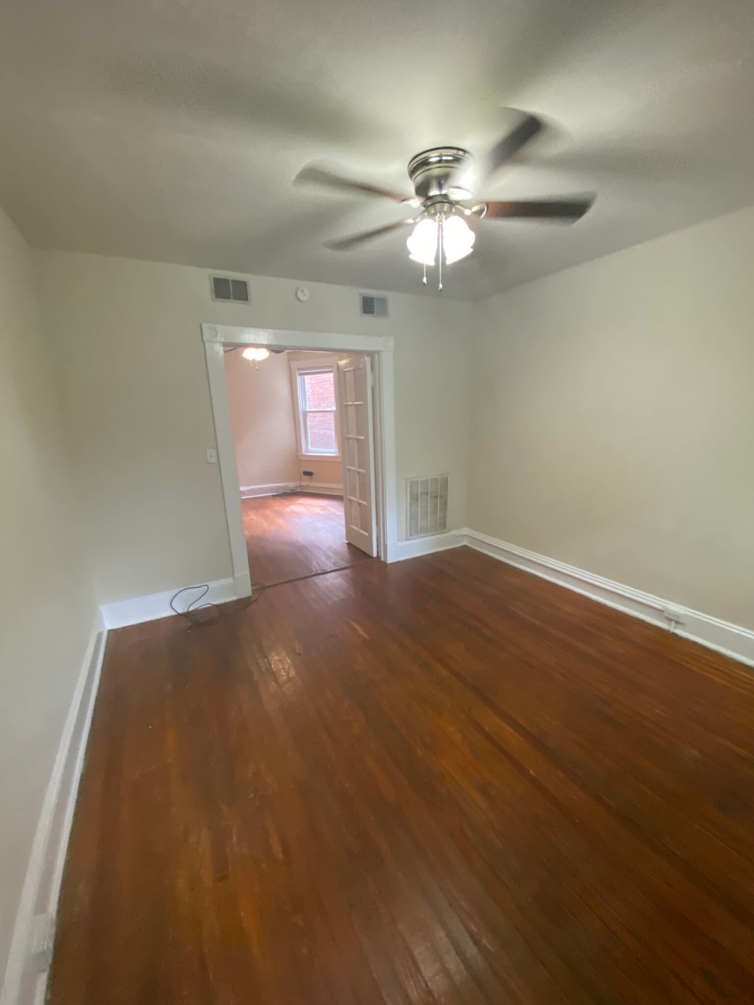 Building Photo - 3009 Ellwood Ave