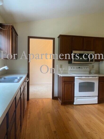 Building Photo - 5230 Winkworth Pkwy