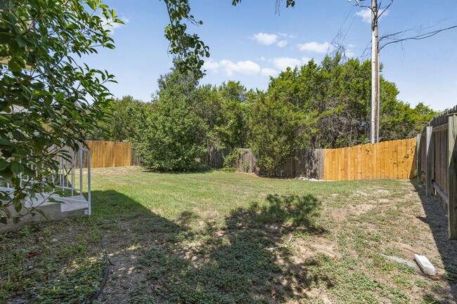Building Photo - 1413 Catalina Dr