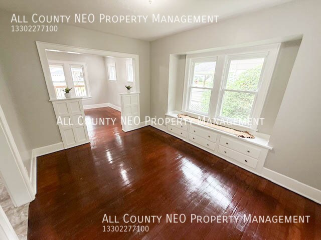 Building Photo - 1114 Herberich Ave