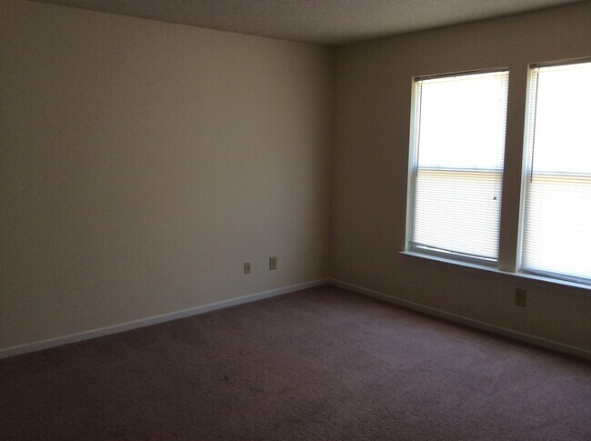 Building Photo - Perry Twp - 3 BR home