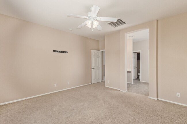 Building Photo - Bright, Roomy, and Ready for You in Morris...