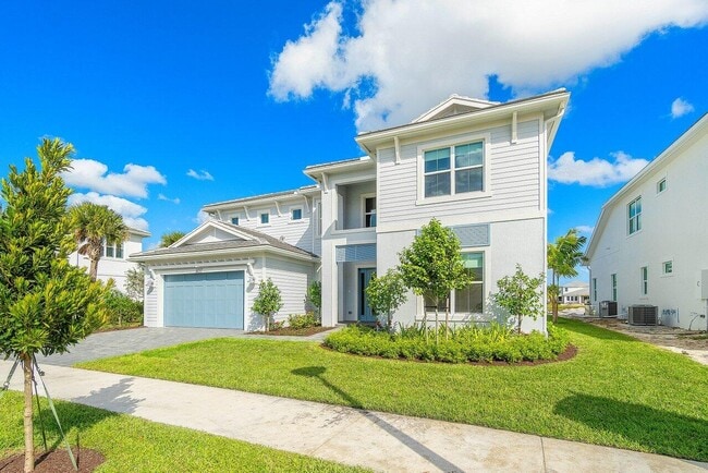 Building Photo - 9237 Crestview Cir
