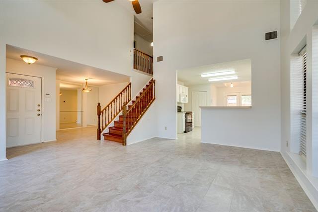 Building Photo - 329 Parkway Blvd