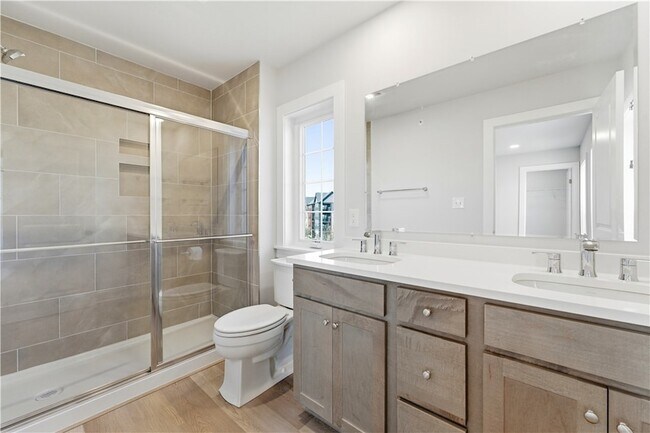 Building Photo - 227 Oliver Wy