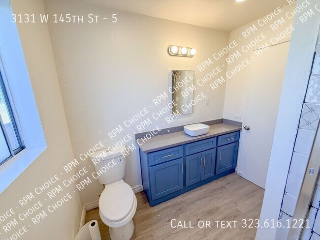 Building Photo - 3131 W 145th St