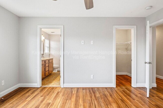 Building Photo - 611 Vero Street