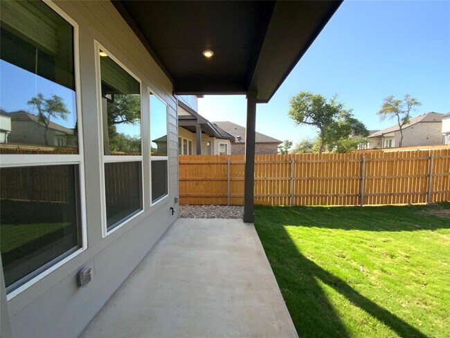 Building Photo - 358 Darley Oak Dr