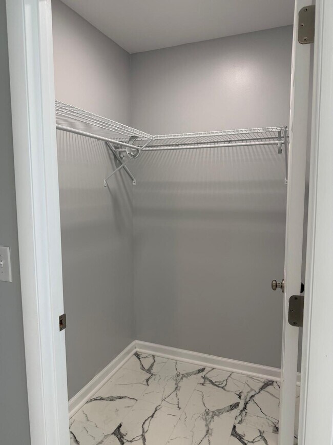 Building Photo - Rouse road - Room #1