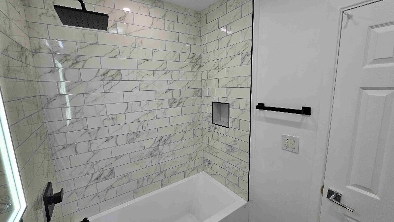 Building Photo - 3422 Glenalbyn Dr