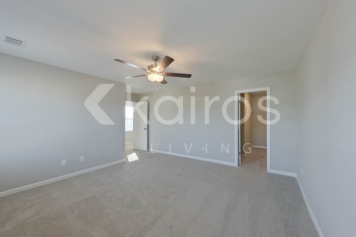 Building Photo - 874 Silent Barge Cv