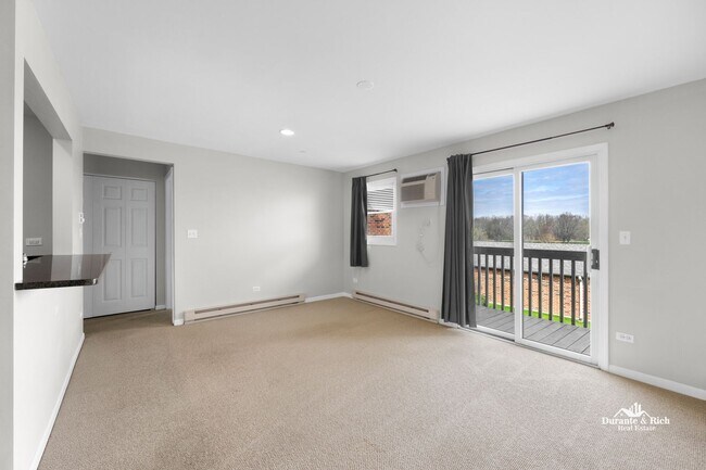 Building Photo - 1363 Cunat Ct