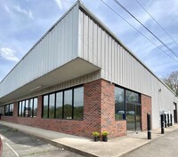 Building Photo - 25385 Midland Trail