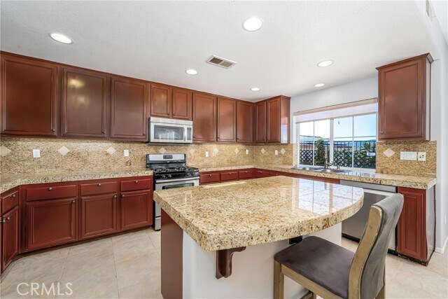 Building Photo - 659 Canopy Dr