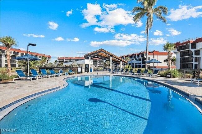 Building Photo - 2445 W Gulf Dr