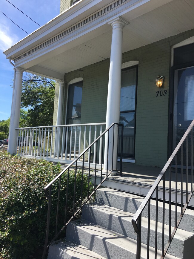 Front of property - 703 W Leigh St