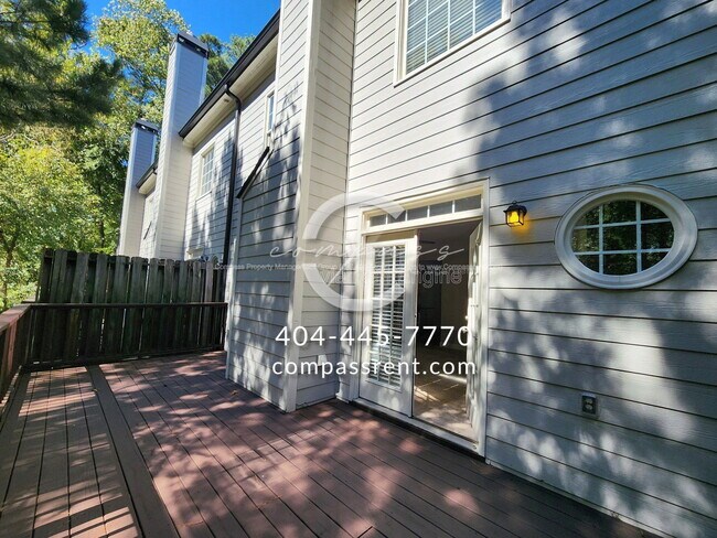 Building Photo - 12020 Stonebrook Cv