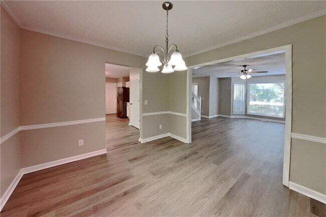 Building Photo - 3468 Erin Glen NW