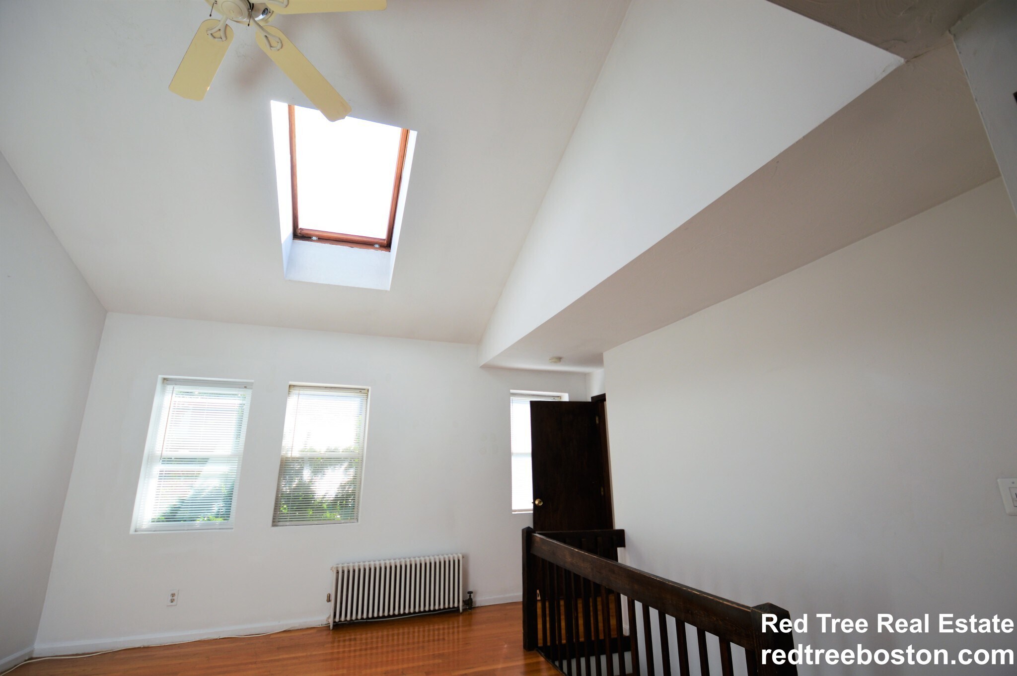 Building Photo - 10 Shepard St