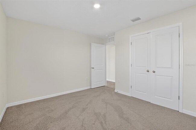 Building Photo - 3288 Silver Date Dr