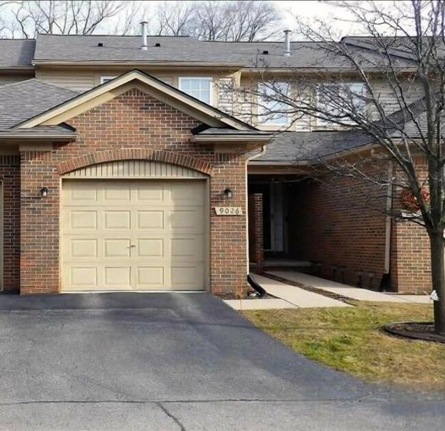 Building Photo - 9026 Newport Way