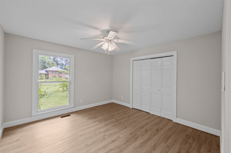 Building Photo - 229 Snead Rd