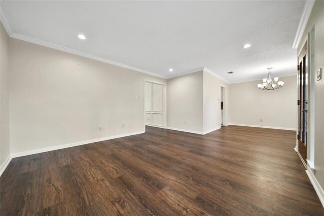 Building Photo - 3939 Fawn Creek Dr