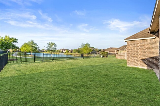 Building Photo - 9615 Eden Ridge Ln