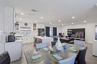 Building Photo - 8461 NW 16th St